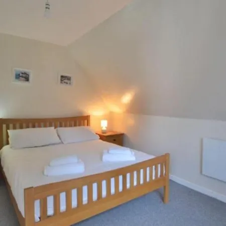 36 Tudor Court, Tolroy Manor Campsite